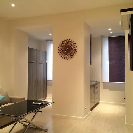 Palme D'hote アパート カンヌ