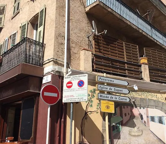 Palme D'hote *